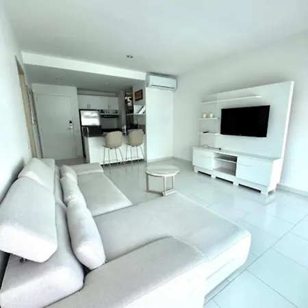 Apartamento Modern And Comfortable