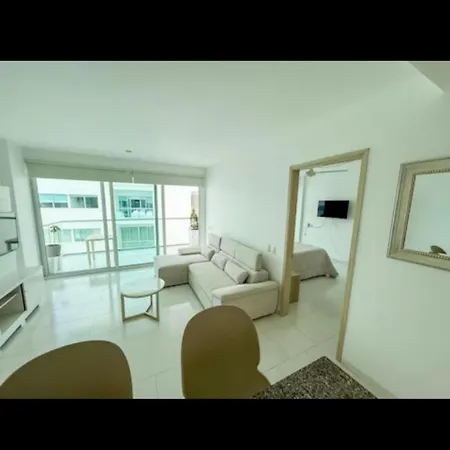 Modern And Comfortable Apartamento